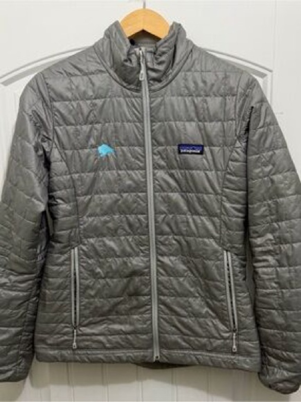 Patagonia Women's Silver Quilted Packable Puffer Jacket